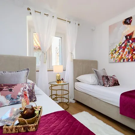 Old Town Casa Nevia *