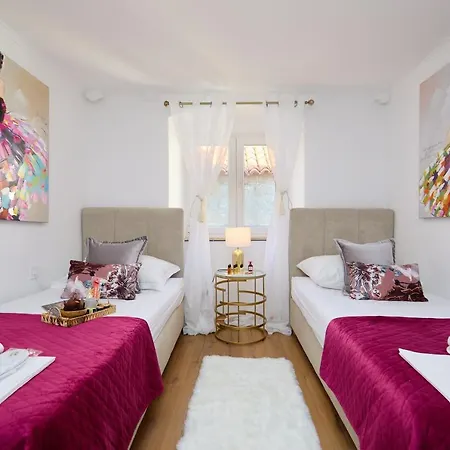 Vakantiehuis Old Town Casa Nevia