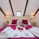 Holiday home Casa Nevia- In Old Town-near Stradun