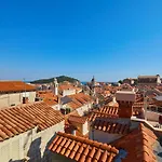 Casa Nevia- In Old Town-near Stradun Vikendica