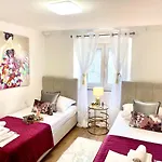Casa Nevia- In Old Town-near Stradun *